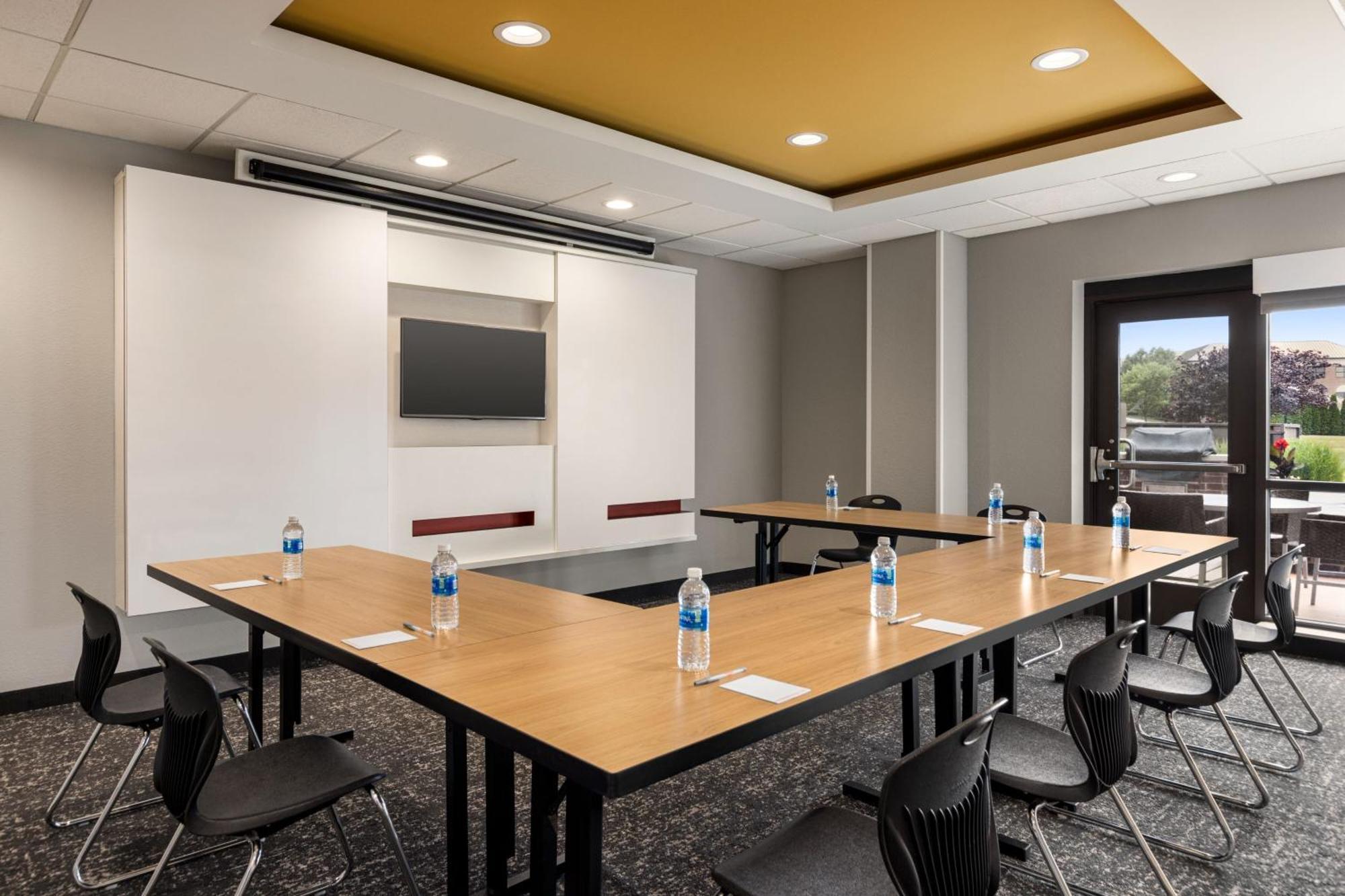 Towneplace Suites By Marriott Harrisburg West/Меканіксберґ Екстер'єр фото