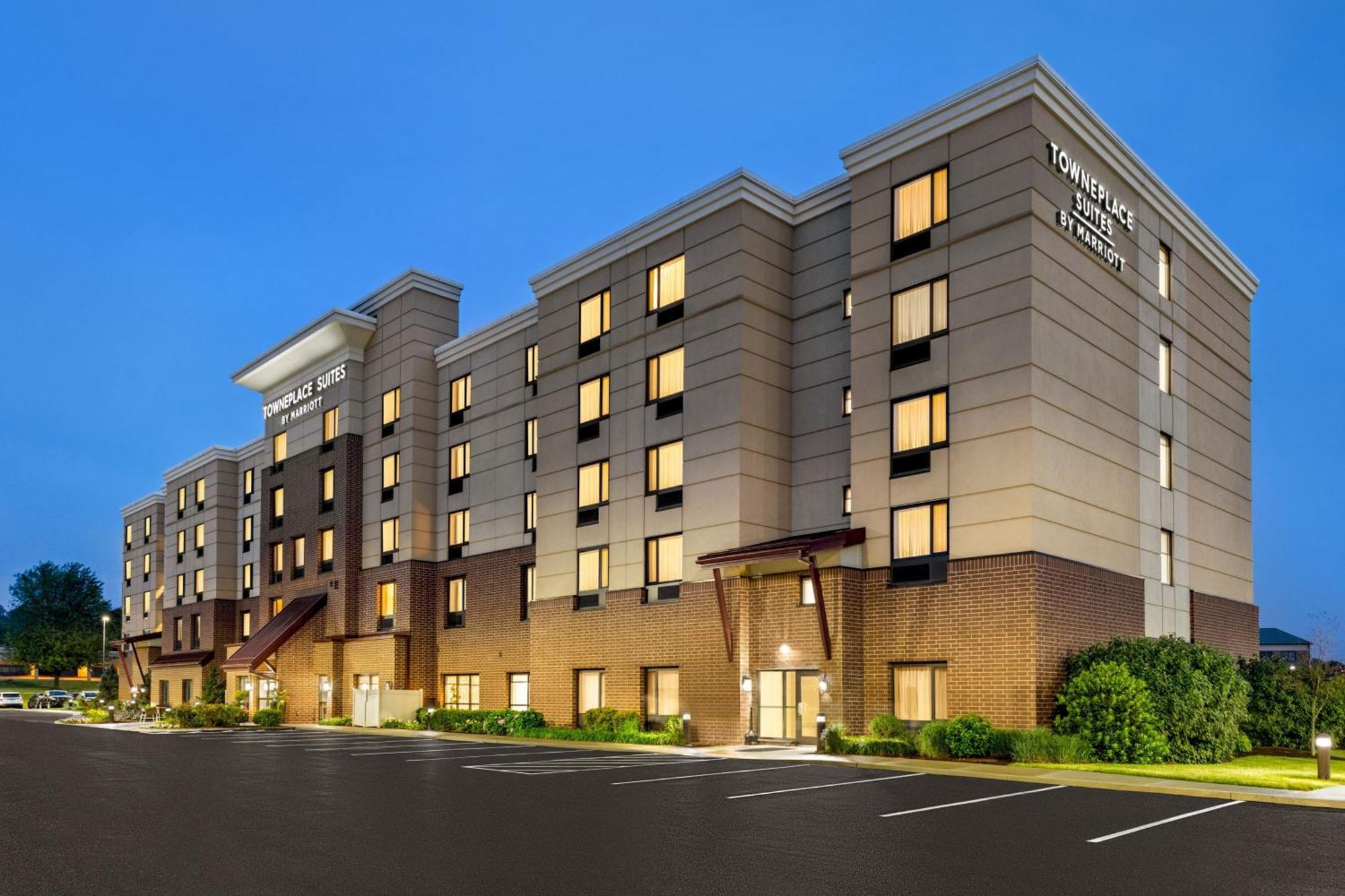 Towneplace Suites By Marriott Harrisburg West/Меканіксберґ Екстер'єр фото