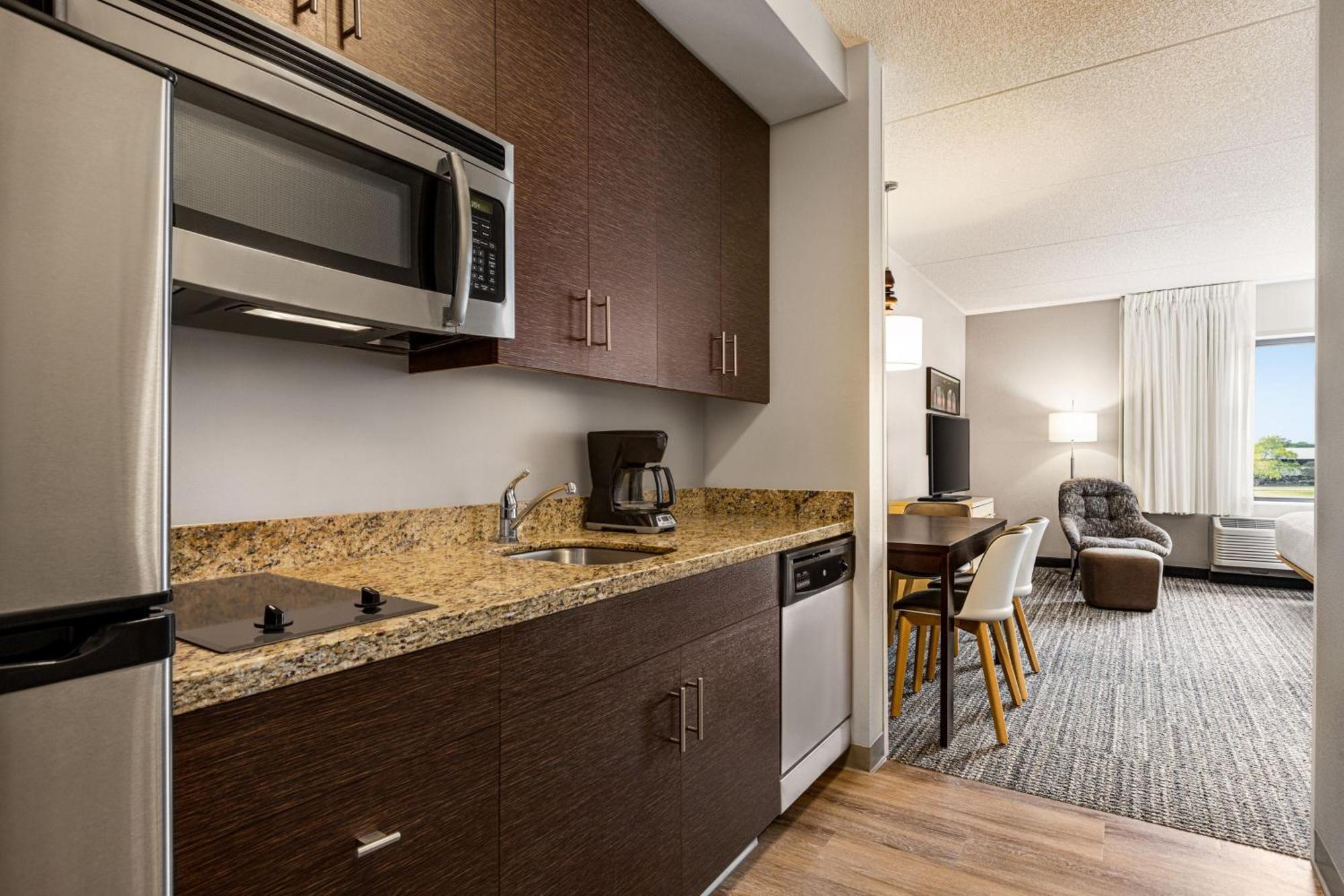 Towneplace Suites By Marriott Harrisburg West/Меканіксберґ Екстер'єр фото